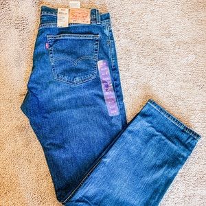MENS Levi Jeans size 36x32